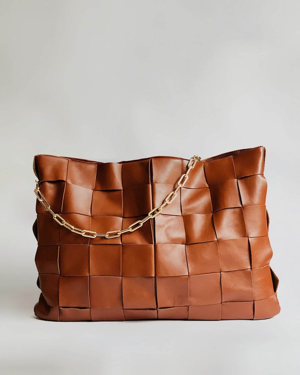 What Are the Best Practices for Storing and Caring for Luxury Leather Goods in the UK?